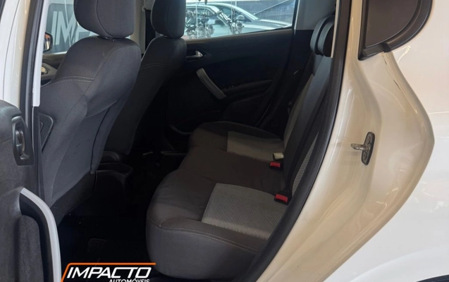 imagem-https://www.socarrao.com.br/sc-vehicle-images-prod/2976627/1786120120788-gb-b035adb.jpeg