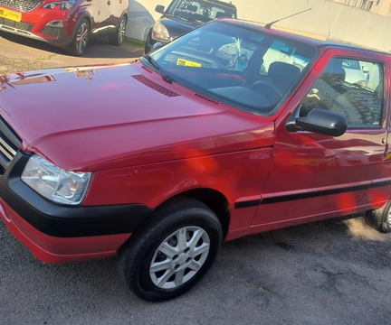 Fiat Uno 2013 Vermelho — foto 1 de 3
