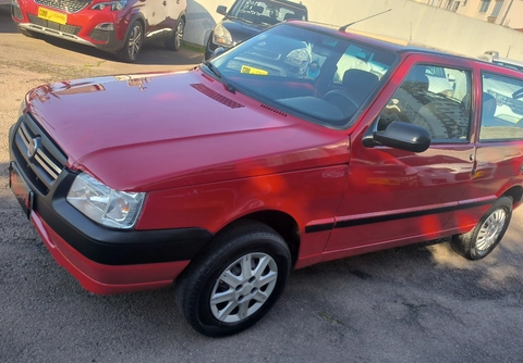 Fiat Uno 2013 Vermelho — foto 1 de 3