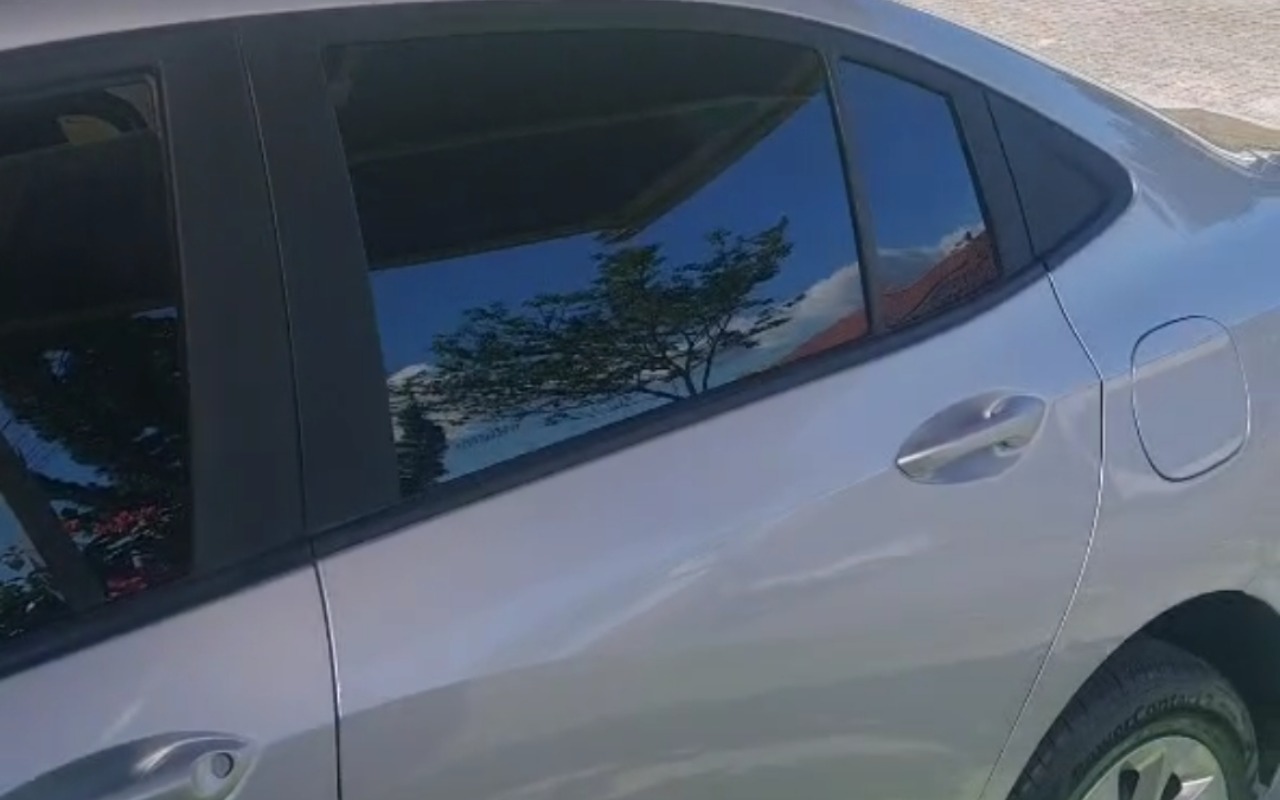 imagem-https://www.socarrao.com.br/sc-vehicle-images-prod/2977858/1785538367177-U2NyZWVuc2hvdF8yMDI1MDgxOF8yMzU4MzZfR2FsbGVyeS5qcGc.jpg