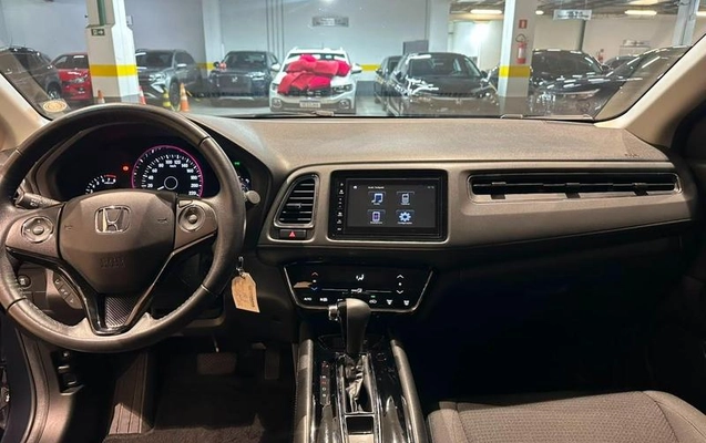 imagem-https://www.socarrao.com.br/sc-vehicle-images-prod/2978258/1788534526178-8338722_3_B_8adea1117e.jpeg