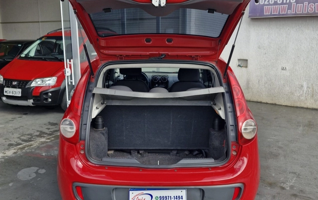 imagem-https://www.socarrao.com.br/sc-vehicle-images-prod/2978442/1785539305453-MTMuanBlZw.jpeg