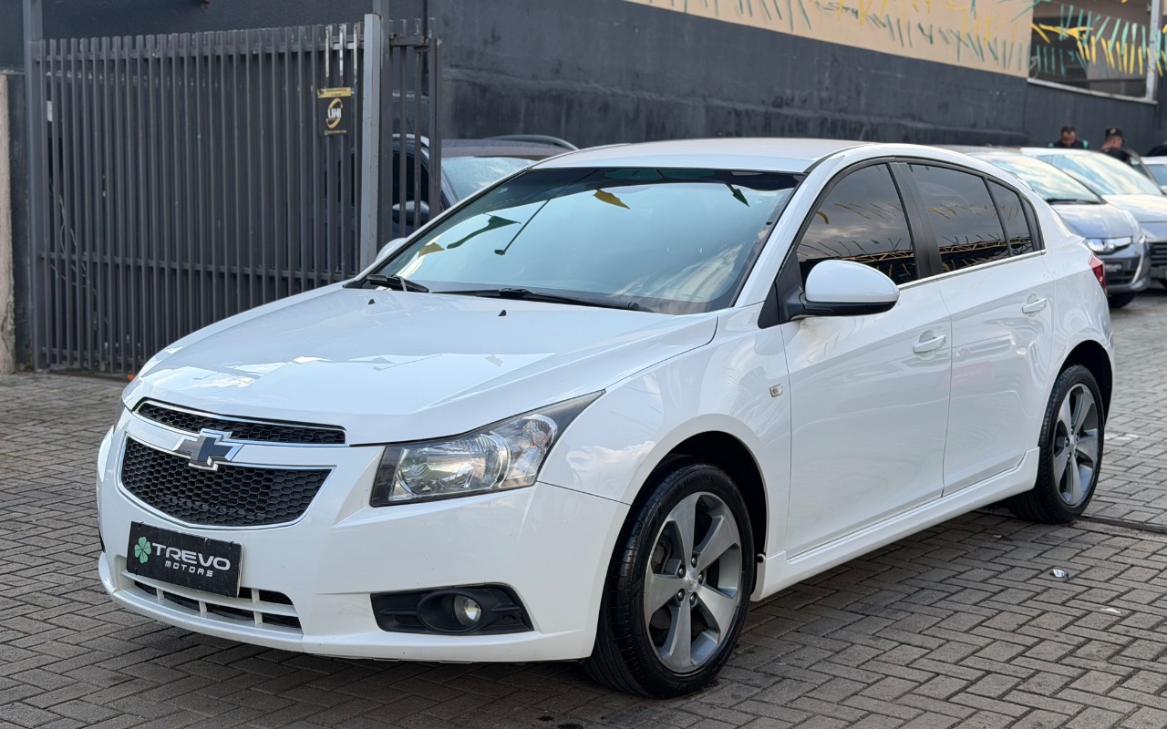 Chevrolet Cruze 2013 Branco — foto 1 de 3