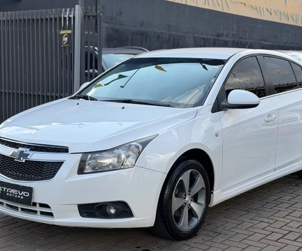 Chevrolet Cruze 2013 Branco — foto 1 de 3