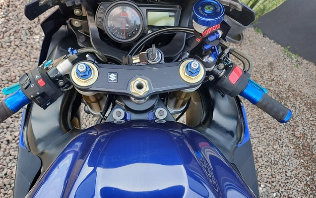 imagem-https://www.socarrao.com.br/sc-vehicle-images-prod/2982356/1785550630301-SU1HXzIwMjYwNzAyXzE1MDkxMzgzOV9IRFIuanBn.jpg
