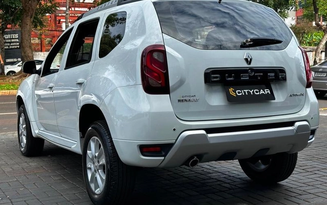 imagem-https://www.socarrao.com.br/sc-vehicle-images-prod/2990380/1789244397403-8290779_17_B_cfa99fb609.jpeg