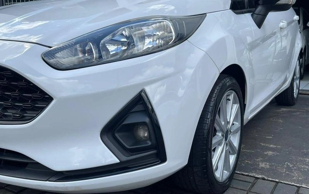 imagem-https://www.socarrao.com.br/sc-vehicle-images-prod/2990384/1791407132661-8328774_2_B_57b84c6624.jpeg