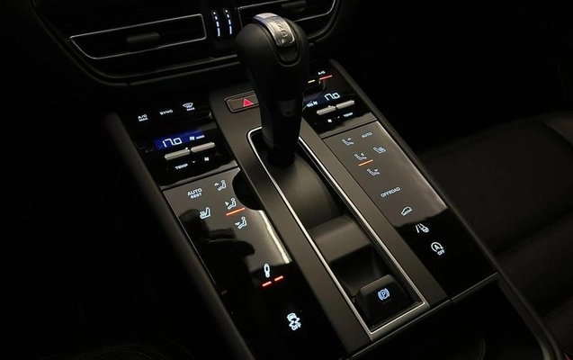 imagem-https://www.socarrao.com.br/sc-vehicle-images-prod/2990463/1788898554667-8339060_2_B_c23358fc4a.jpeg
