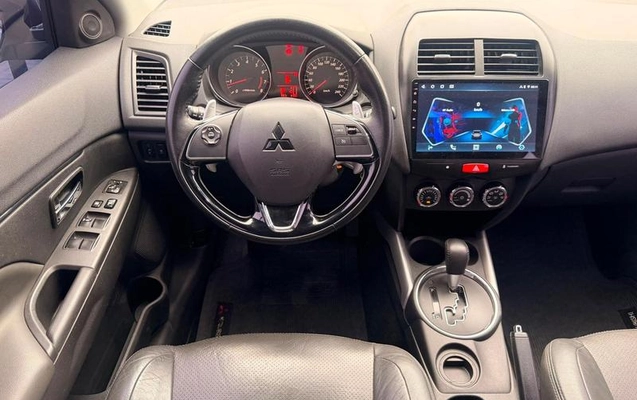 imagem-https://www.socarrao.com.br/sc-vehicle-images-prod/2990475/1786040751120-8327286_14_B_da529d4eb3.jpeg