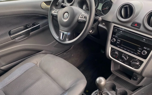 imagem-https://www.socarrao.com.br/sc-vehicle-images-prod/2990502/1785590638692-V2hhdHNBcHAgSW1hZ2UgMjAyNi0wNy0yMSBhdCAxMC4wNy41MiAoMikuanBlZw.jpeg