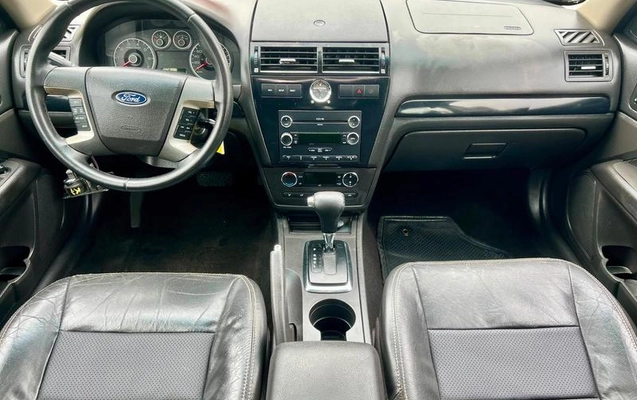 imagem-https://www.socarrao.com.br/sc-vehicle-images-prod/2990503/1787918987176-8107801_15_B_effcd634bf.jpeg