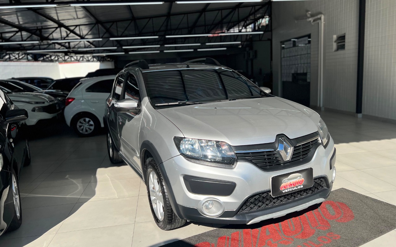 imagem-https://www.socarrao.com.br/sc-vehicle-images-prod/2990540/1785591529413-MmYzNzBhMGEtZTlmYi00OTY4LWEzMWQtY2Y1MGQ4MzY3ODQ4LmpwZWc.jpeg