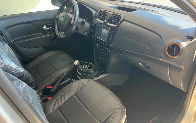 imagem-https://www.socarrao.com.br/sc-vehicle-images-prod/2990540/1785591530017-ODgwODVhYWItODk5NC00YTMxLTkyZjctZDYzYzllNjE3MGQ4LmpwZWc.jpeg