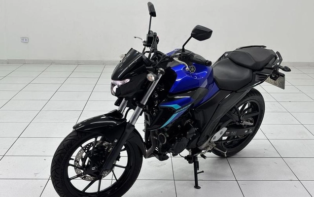 imagem-https://www.socarrao.com.br/sc-vehicle-images-prod/2990558/1785592070393-8339398_10_B_55a883aea5.jpeg