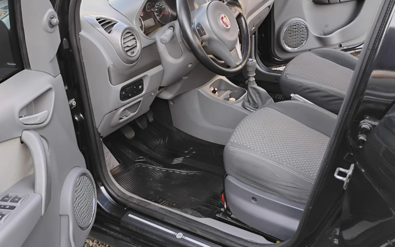 imagem-https://www.socarrao.com.br/sc-vehicle-images-prod/2990569/1785592233965-V2hhdHNBcHAgSW1hZ2UgMjAyNi0wNS0wNiBhdCAxNy4xNy40NyAoMikuanBlZw.jpeg