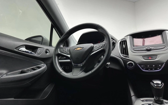 imagem-https://www.socarrao.com.br/sc-vehicle-images-prod/2990578/1785592358203-1c1129ea9a2744c88d180a041707bd5e_1785588444274.jpg