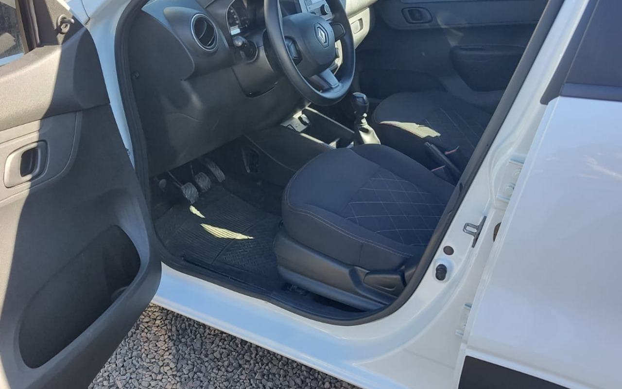 imagem-https://www.socarrao.com.br/sc-vehicle-images-prod/2990591/1785592827893-V2hhdHNBcHAgSW1hZ2UgMjAyNi0wNC0yMiBhdCAxNC41OC4wNSAoMikuanBlZw.jpeg