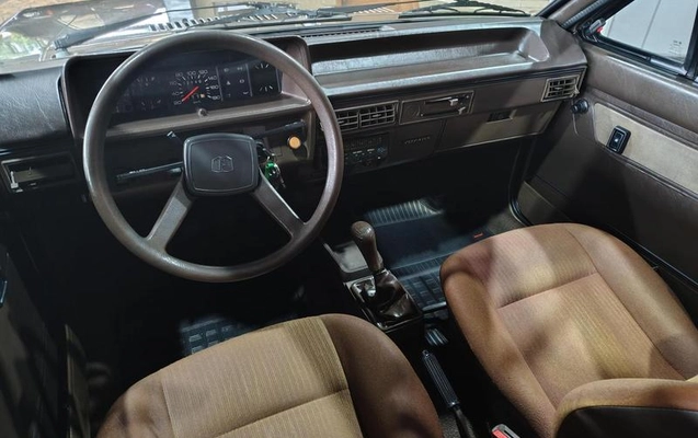 imagem-https://www.socarrao.com.br/sc-vehicle-images-prod/2990593/1785592736665-8106151_14_B_c5801d8303.jpeg