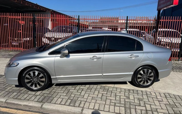 imagem-https://www.socarrao.com.br/sc-vehicle-images-prod/2990622/1789488778500-8316908_4_B_ead4a54775.jpeg