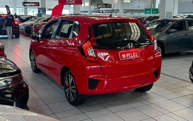imagem-https://www.socarrao.com.br/sc-vehicle-images-prod/2990624/1785789898930-8339547_9_B_e8982d018c.jpeg