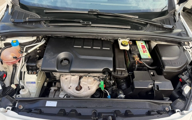 imagem-https://www.socarrao.com.br/sc-vehicle-images-prod/2990627/1785593652452-V2hhdHNBcHAgSW1hZ2UgMjAyNi0wNC0xMCBhdCAxNS4wOS4xNCAoNCkuanBlZw.jpeg