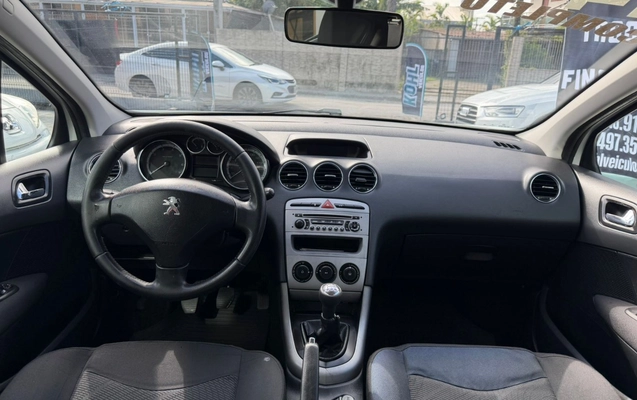 imagem-https://www.socarrao.com.br/sc-vehicle-images-prod/2990627/1785593652564-V2hhdHNBcHAgSW1hZ2UgMjAyNi0wNC0xMCBhdCAxNS4wOS4xNC5qcGVn.jpeg