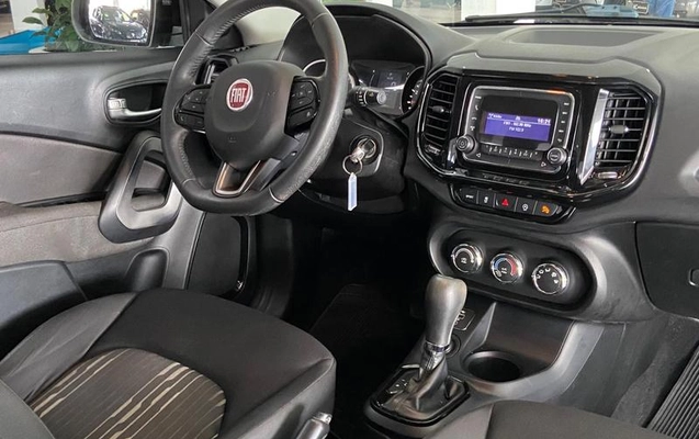 imagem-https://www.socarrao.com.br/sc-vehicle-images-prod/2990633/1788701519442-8336975_14_B_4962350ad1.jpeg
