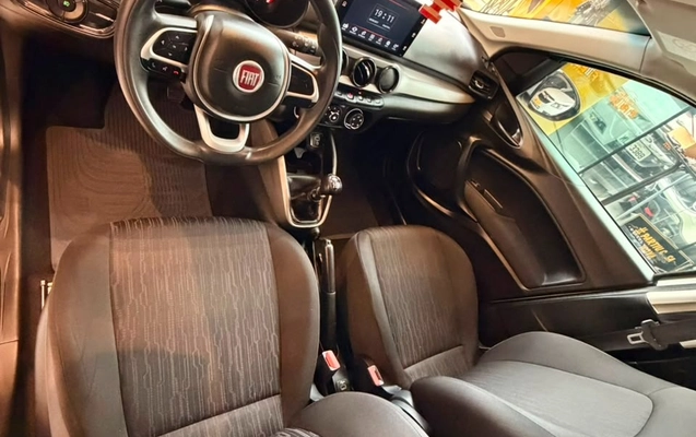 imagem-https://www.socarrao.com.br/sc-vehicle-images-prod/2990634/1785593889810-aac62f74-3315-4588-aeee-cfe8ea184ece.jpg