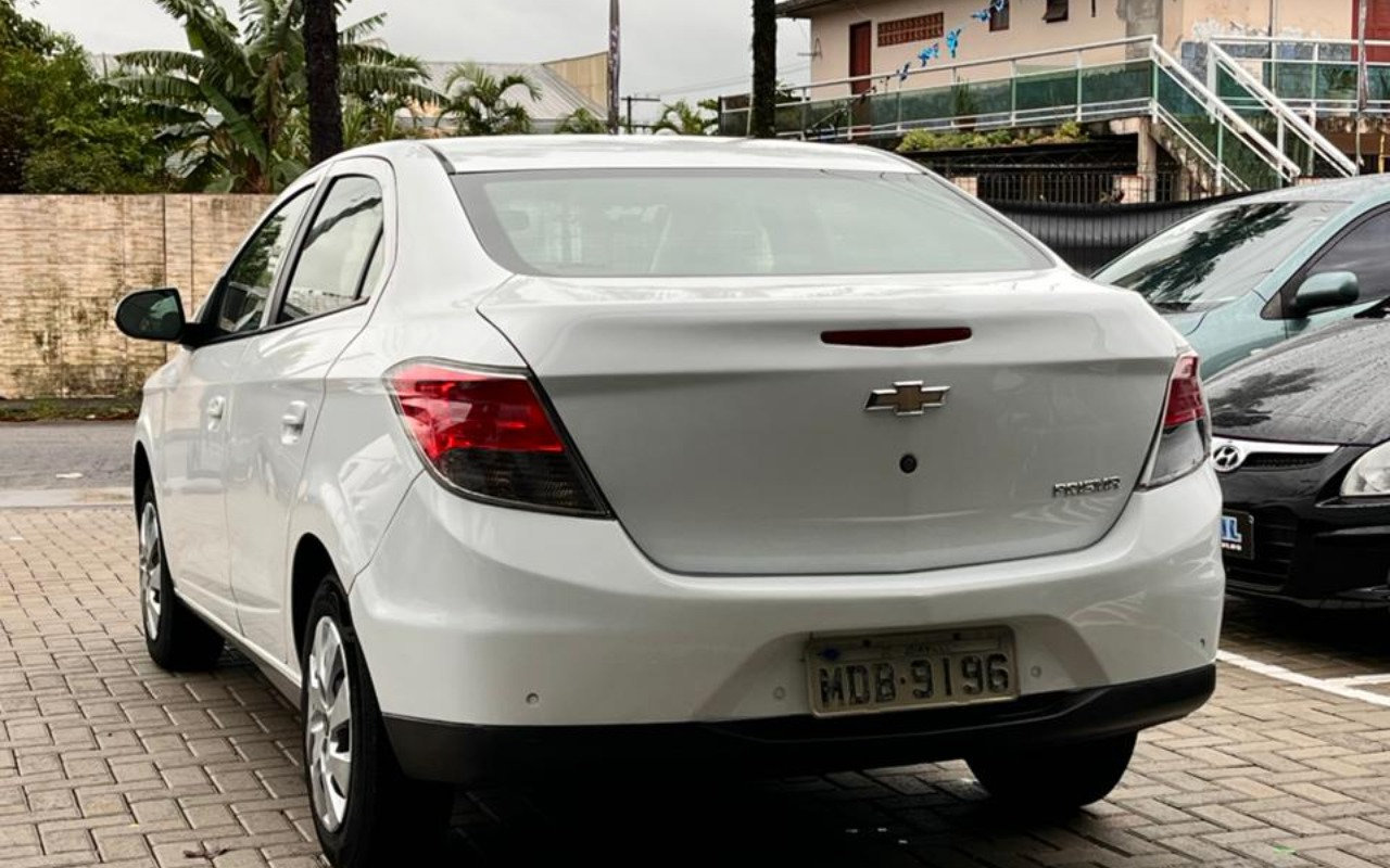 imagem-https://www.socarrao.com.br/sc-vehicle-images-prod/2990649/1785594343173-V2hhdHNBcHAgSW1hZ2UgMjAyNi0wNC0wNiBhdCAxNy4zMi4wMS5qcGVn.jpeg