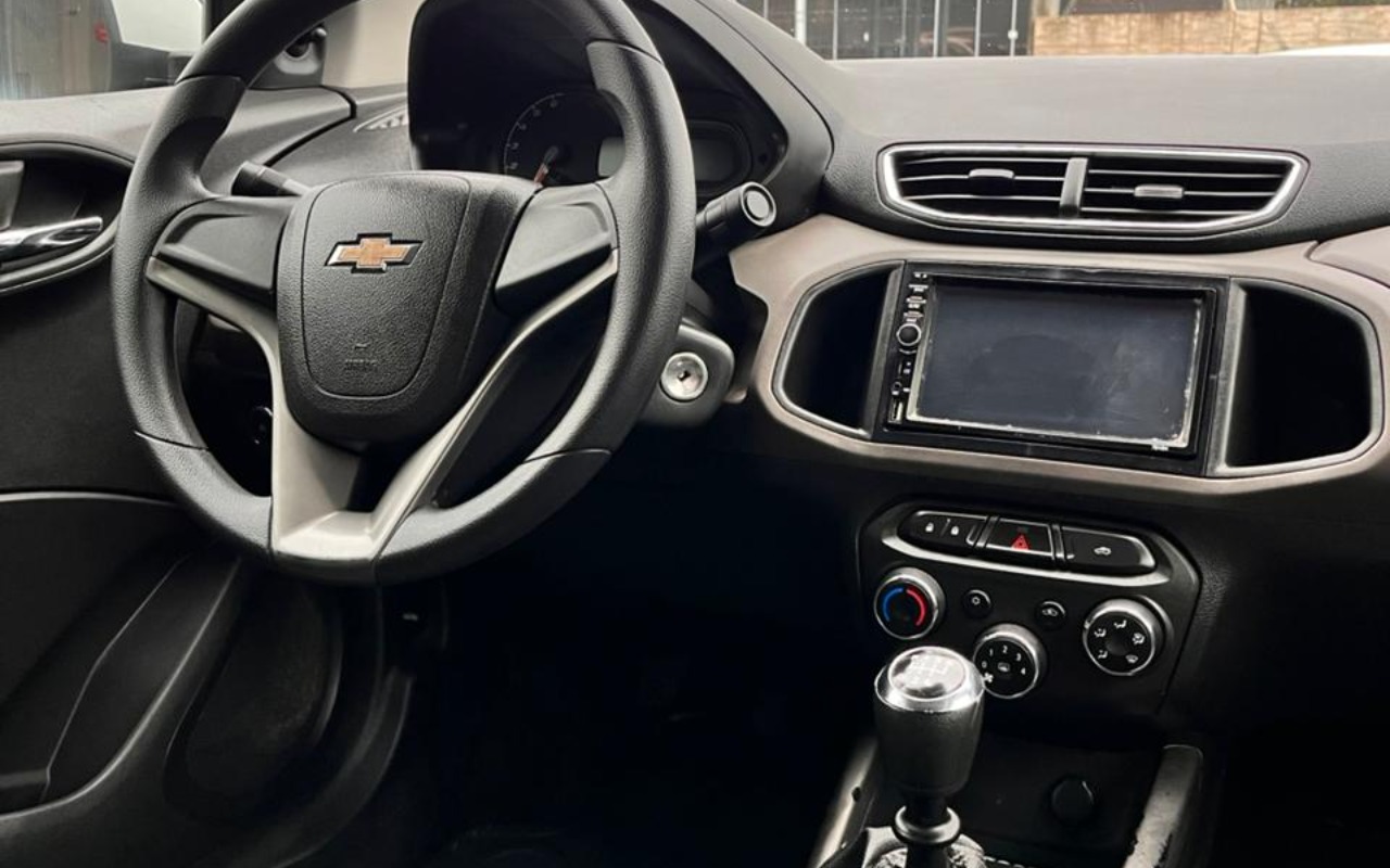 imagem-https://www.socarrao.com.br/sc-vehicle-images-prod/2990649/1785594343655-V2hhdHNBcHAgSW1hZ2UgMjAyNi0wNC0wNiBhdCAxNy4zMi4wMy5qcGVn.jpeg