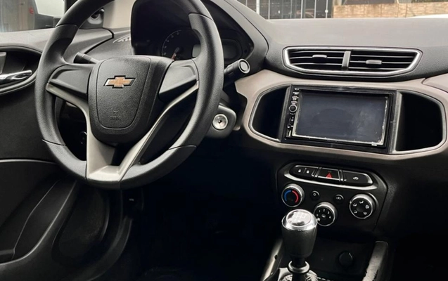 imagem-https://www.socarrao.com.br/sc-vehicle-images-prod/2990649/1785594343655-V2hhdHNBcHAgSW1hZ2UgMjAyNi0wNC0wNiBhdCAxNy4zMi4wMy5qcGVn.jpeg