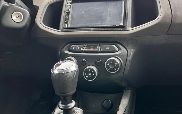 imagem-https://www.socarrao.com.br/sc-vehicle-images-prod/2990649/1785594343807-V2hhdHNBcHAgSW1hZ2UgMjAyNi0wNC0wNiBhdCAxNy4zMi4wMyAoMSkuanBlZw.jpeg