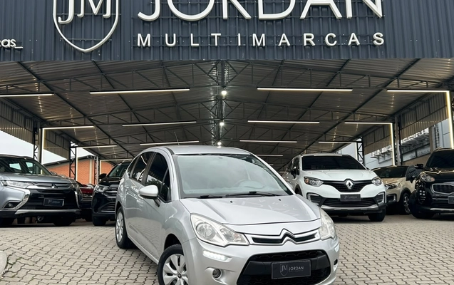 imagem-https://www.socarrao.com.br/sc-vehicle-images-prod/2990681/1789504991246-003_6a4851d93d129e1f82e49dd2cfea75d3.jpeg