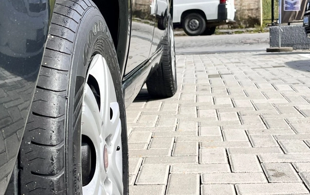 imagem-https://www.socarrao.com.br/sc-vehicle-images-prod/2990682/1785595058381-Rk9UTyAwNS5qcGVn.jpeg