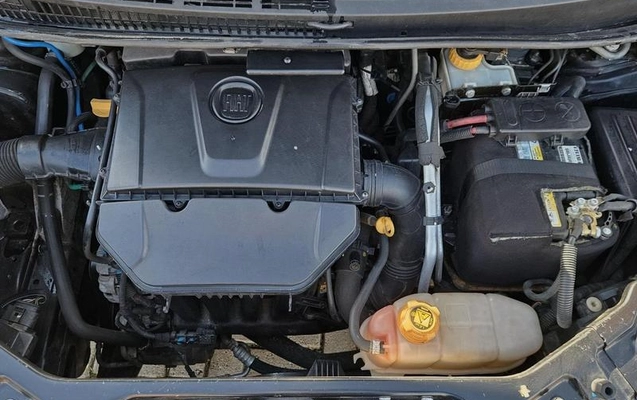 imagem-https://www.socarrao.com.br/sc-vehicle-images-prod/2990697/1788292443998-8316960_10_B_bcf02dbc9c.jpeg