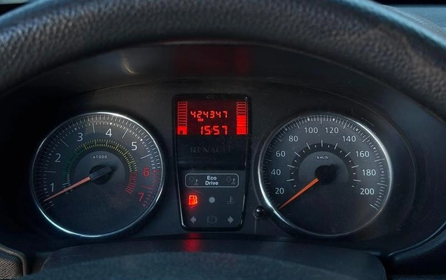 imagem-https://www.socarrao.com.br/sc-vehicle-images-prod/2990711/1786452528136-8278646_7_B_ae1ee33cf9.jpeg