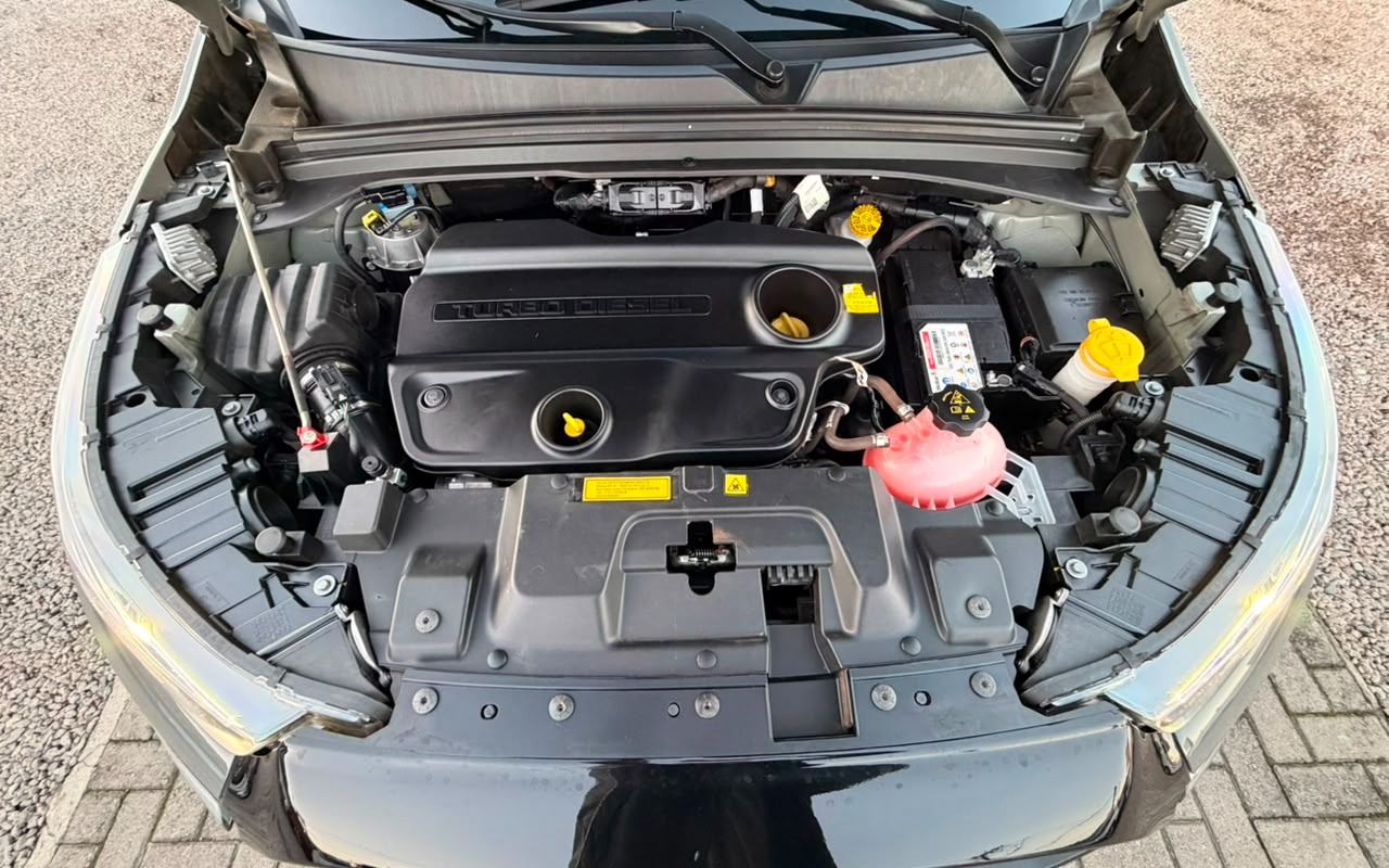 imagem-https://www.socarrao.com.br/sc-vehicle-images-prod/2990742/1785596385951-V2hhdHNBcHAgSW1hZ2UgMjAyNi0wOC0wMSBhdCAxMC4zNC40MS5qcGVn.jpeg
