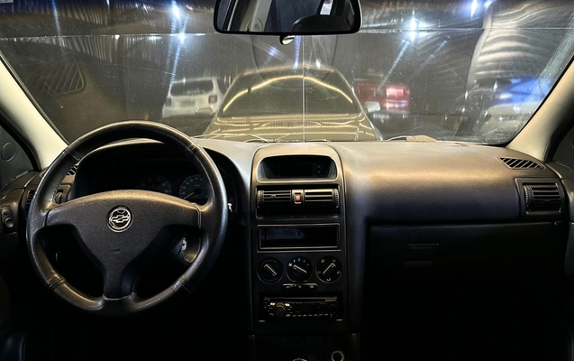 imagem-https://www.socarrao.com.br/sc-vehicle-images-prod/2990782/1785597307971-7_120139.jpg
