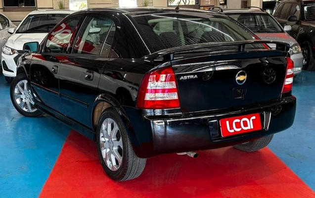 imagem-https://www.socarrao.com.br/sc-vehicle-images-prod/2990818/1785597760459-8339989_9_B_292f2de1b1.jpeg