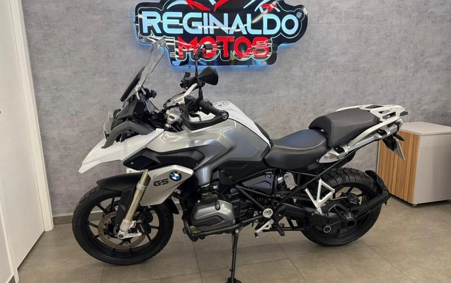 imagem-https://www.socarrao.com.br/sc-vehicle-images-prod/2990835/1788379385136-7624995_5_B_fdbba6f296.jpeg