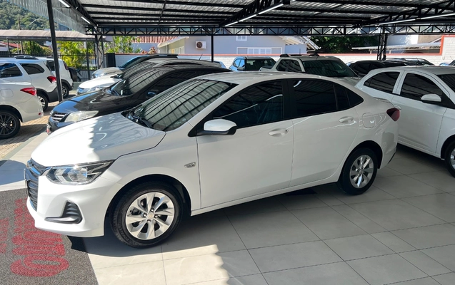 imagem-https://www.socarrao.com.br/sc-vehicle-images-prod/2990907/1785599468194-MmQ0NjgzMTctZjMwMS00Yjc5LWI1NjItMWNlMjg4YzEwMDk1LmpwZWc.jpeg