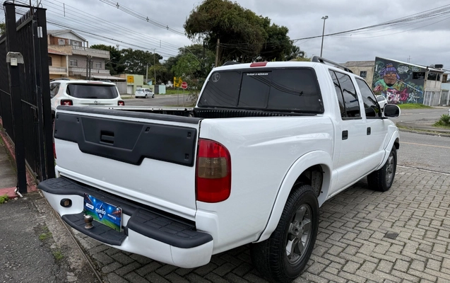 imagem-https://www.socarrao.com.br/sc-vehicle-images-prod/2990915/1785599747613-V2hhdHNBcHAgSW1hZ2UgMjAyNi0wNy0zMSBhdCAwOS41My4zNyAoMykuanBlZw.jpeg