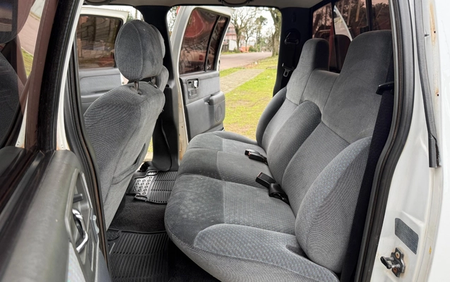 imagem-https://www.socarrao.com.br/sc-vehicle-images-prod/2990915/1785599748485-V2hhdHNBcHAgSW1hZ2UgMjAyNi0wNy0zMSBhdCAwOS41My4zOCAoMikuanBlZw.jpeg