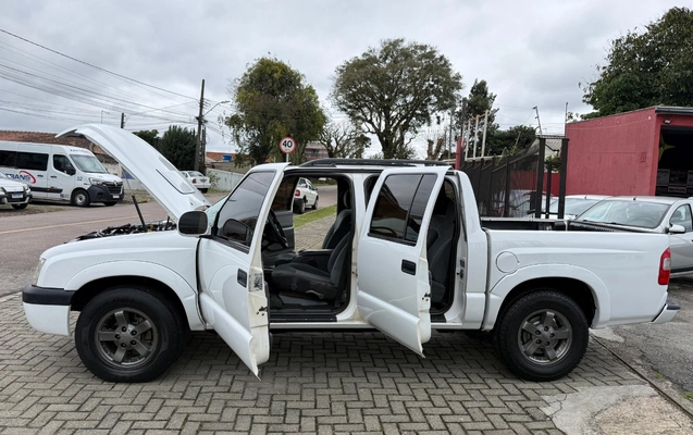 imagem-https://www.socarrao.com.br/sc-vehicle-images-prod/2990915/1785599748634-V2hhdHNBcHAgSW1hZ2UgMjAyNi0wNy0zMSBhdCAwOS41My4zOS5qcGVn.jpeg