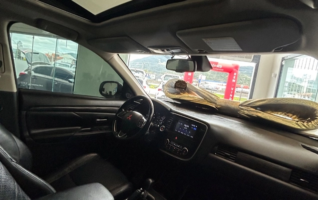 imagem-https://www.socarrao.com.br/sc-vehicle-images-prod/2990944/1785600347658-gb-f614d9f.jpeg