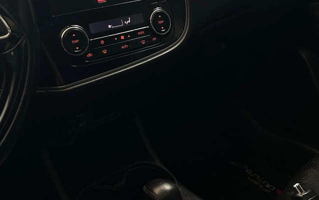 imagem-https://www.socarrao.com.br/sc-vehicle-images-prod/2990944/1785600347660-gb-c1f1a36.jpeg