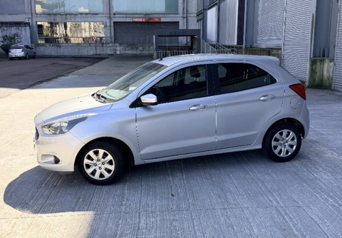 Ford Ka 2015 Prata — foto 1 de 3