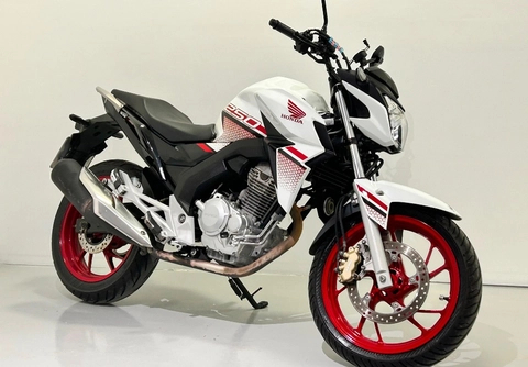 Honda CB 250 TWISTER/FLEXONE 2022 Branco — foto 1 de 3