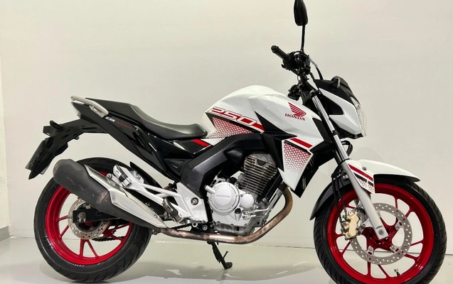imagem-https://www.socarrao.com.br/sc-vehicle-images-prod/2991013/1785601399365-gb-95425ce.jpeg