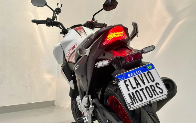 imagem-https://www.socarrao.com.br/sc-vehicle-images-prod/2991013/1785601399369-gb-77ed85c.jpeg